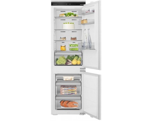Hisense  NoFrost Dual  252 L  augstums 178 cm - Iebuvejams ledusskapis