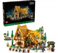 LEGO Disney Čatkas sniegavīri ar kroņiem un sarkaniem kokiem (43242)