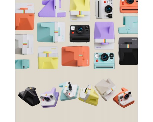 Polaroid Now Gen 3 Black bundle with Color Film (8 photos)