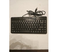 Perixx PERIBOARD-409 H, US, Mini USB-klawiatura, 2 Hubs, czarny (US-Layout)