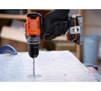 Black&Decker Akku-Bohrschrauber BCD382D1XC 2Ah 18V