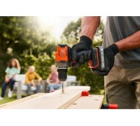 Black&Decker Akku-Bohrschrauber 18V. ohne Akku BCD382XN