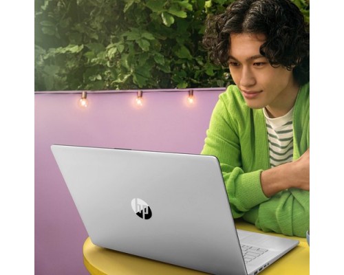 Laptop HP Laptop 17-cp2007ny - Ryzen 5 7520U, 8GB, 512GB SSD, 17.3" FHD 250-nit AG, 720p cam, FPR, US backlit keyboard, 41Wh, Natural Silver, Win 11 Home, 1 years
